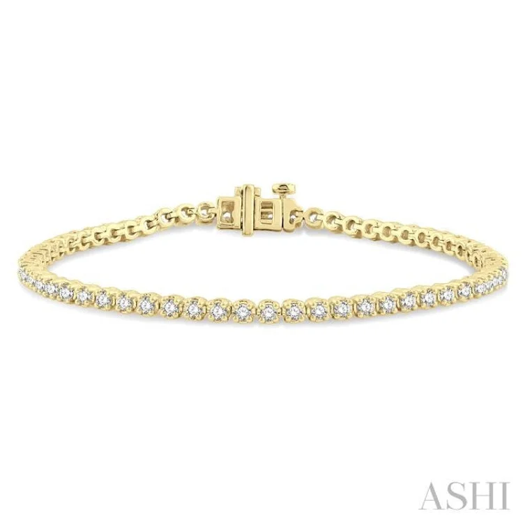 women’s crystal bracelets-2 Ctw Round Cut Diamond Tennis Bracelet in 14K Yellow Gold