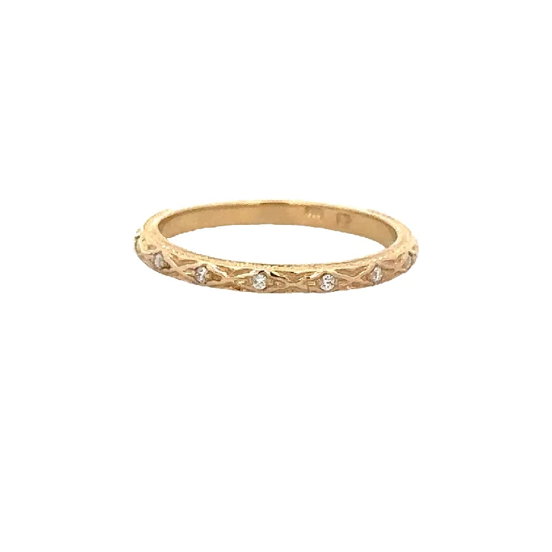 women’s Art Deco engagement rings-Diamond Wedding Band in Yellow Gold