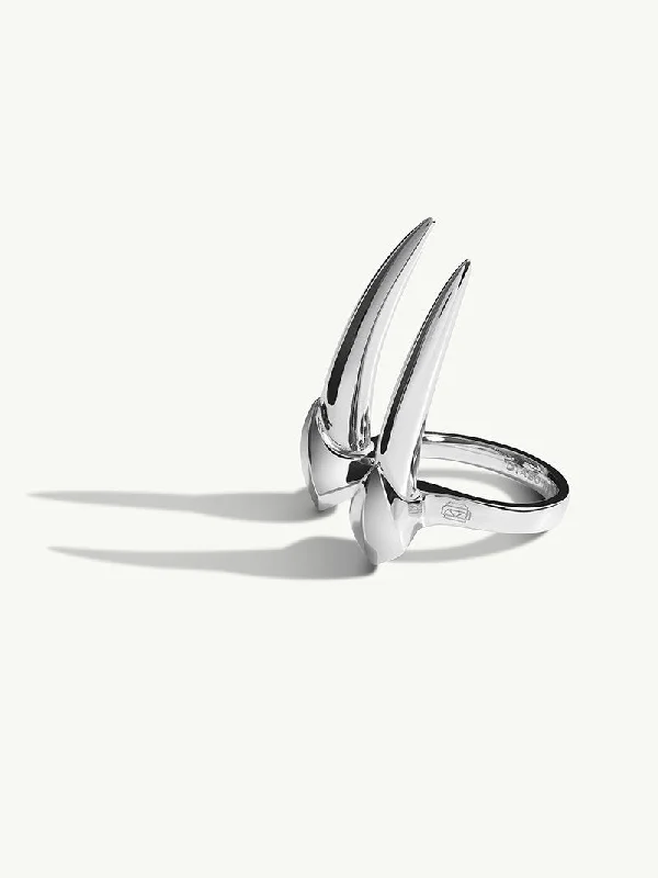 women’s simple gemstone rings-Damian Brevis Horn Talisman Ring In 18K White Gold