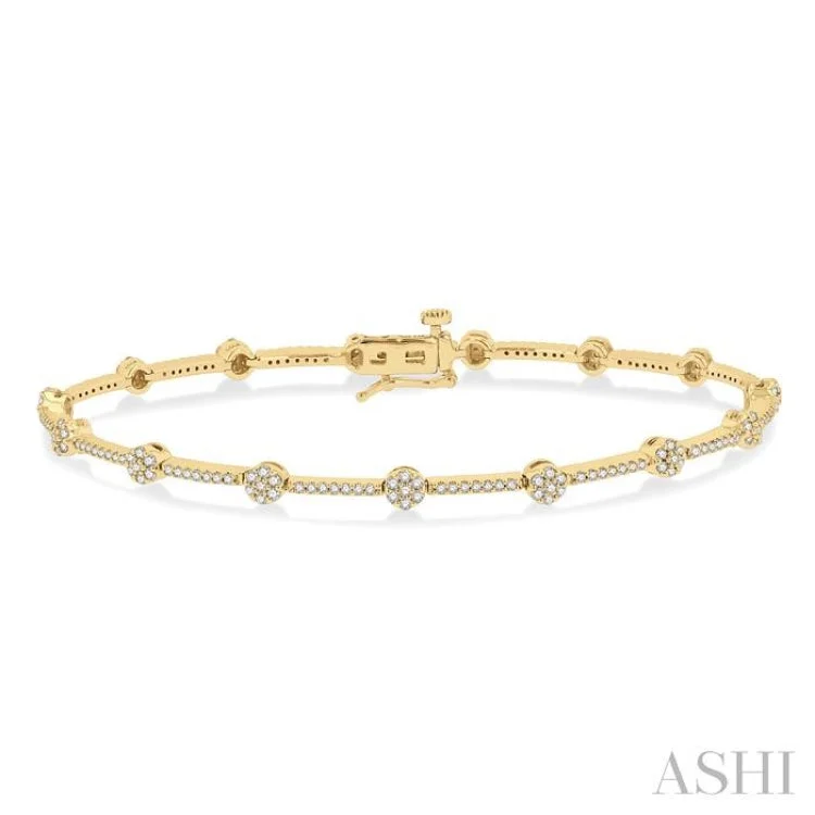 women’s elegant bangles-1 Ctw Cluster Round Cut Diamond Bar Link Bracelet in 10K Yellow Gold