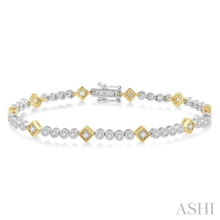 women’s chain bangles-1 1/2 Ctw Round & Diamond Mount Round Cut Diamond Bracelet in 14K White and Yellow Gold