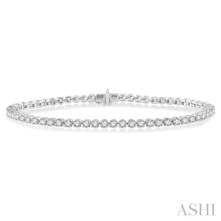 women’s open bangles-3 Ctw Round Cut Diamond Tennis Bracelet in 14K White Gold