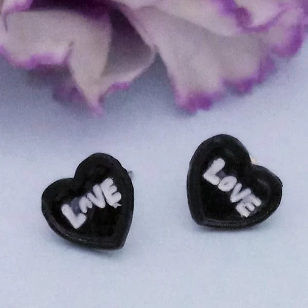 women’s elegant earrings-Kriaa Silver Plated Love Heart Shape Stud Earrings