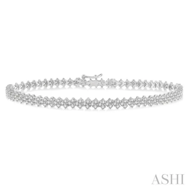 women’s tennis bangles-2 Ctw Chevron Round Cut Diamond Tennis Bracelet in 14K White Gold