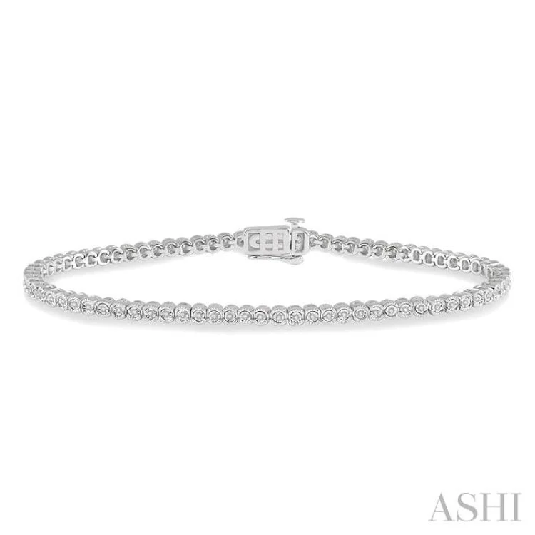 women’s classic bracelets-1/4 Ctw Round Cut Diamond Miracle Plate Bracelet in 10K White Gold