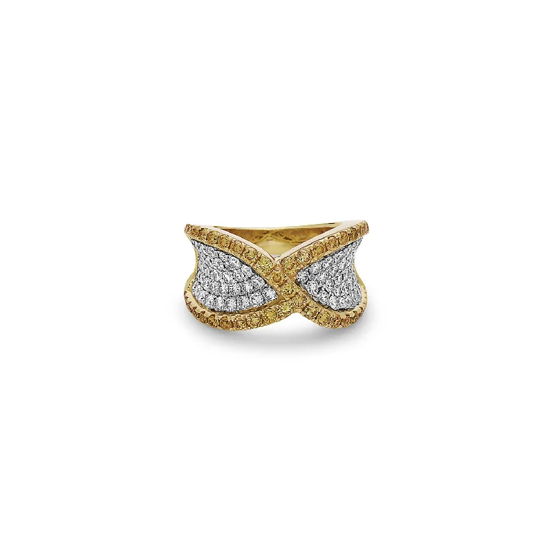 women’s three-stone rings-Precious Diamond Twisted Ring