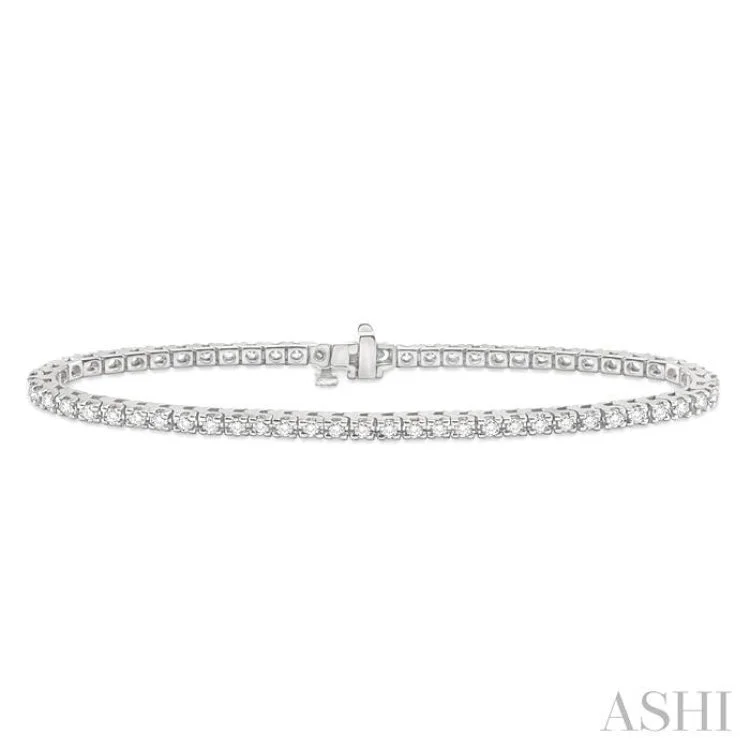 women’s geometric bracelets-2 Ctw Square Shape Round Cut Diamond Tennis Bracelet in 14K White gold