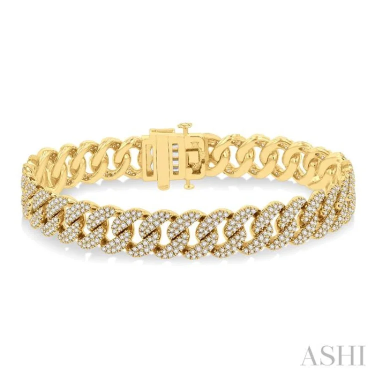 women’s vintage bracelets-4 Ctw Round Cut Diamond Curb Bracelet in 14K Yellow Gold