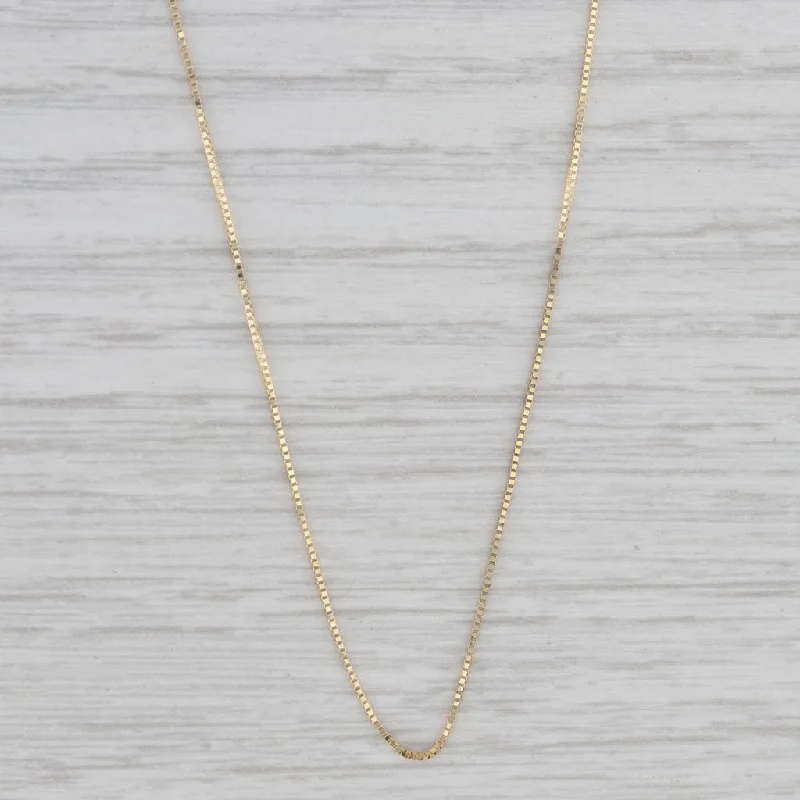 women’s trendy fashion necklaces-18" 0.5mm Box Chain Necklace 18k Yellow Gold Italy