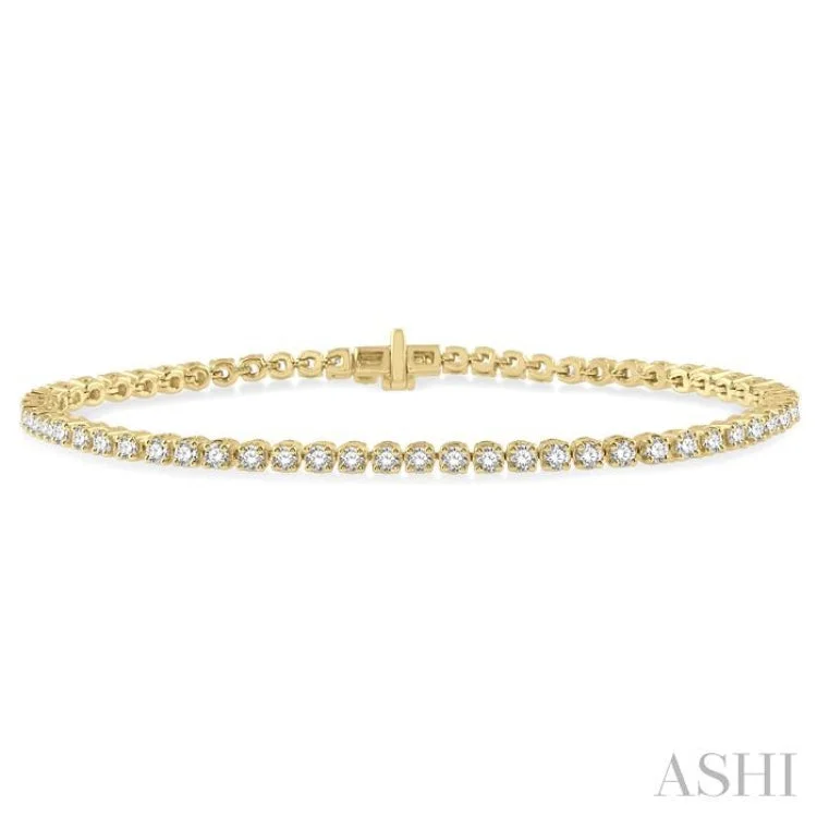 women’s stackable bracelets-3 Ctw Round Cut Diamond Tennis Bracelet in 14K Yellow Gold