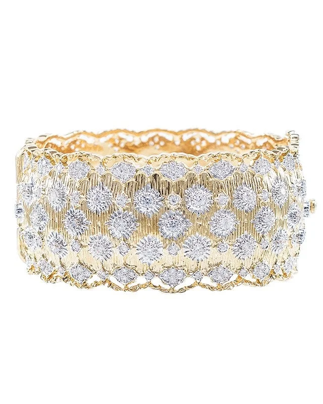 women’s fashion bracelets-Multi Star Textured Cuff